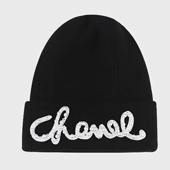 NEW! BLACK Script Pearl Beaded Letter Graphic Print Knit Beanie Hat Unisex - Picture 1 of 7